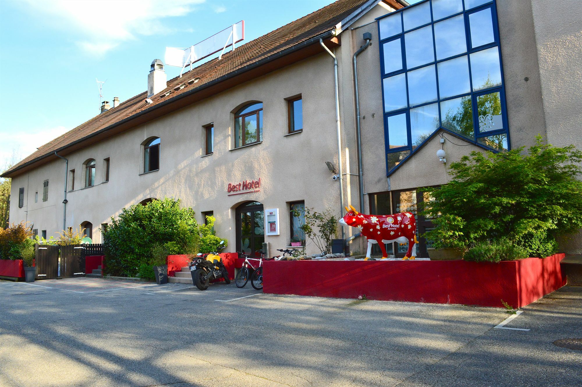 Sure Hotel By Best Western Annecy Кран-Жеврие Экстерьер фото